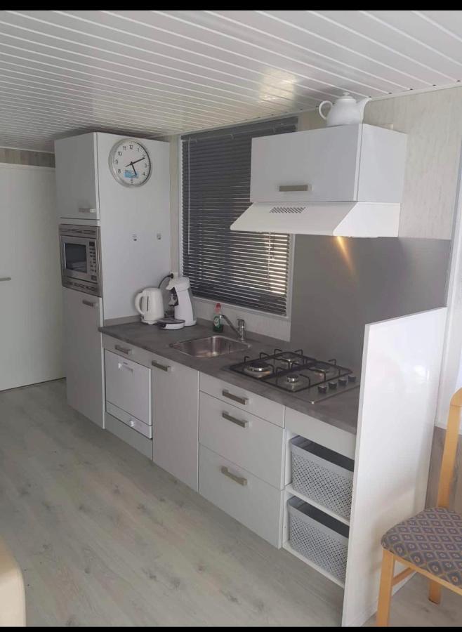 Cozy Chalet In Opmeer Near Amsterdam And Beach Zewnętrze zdjęcie