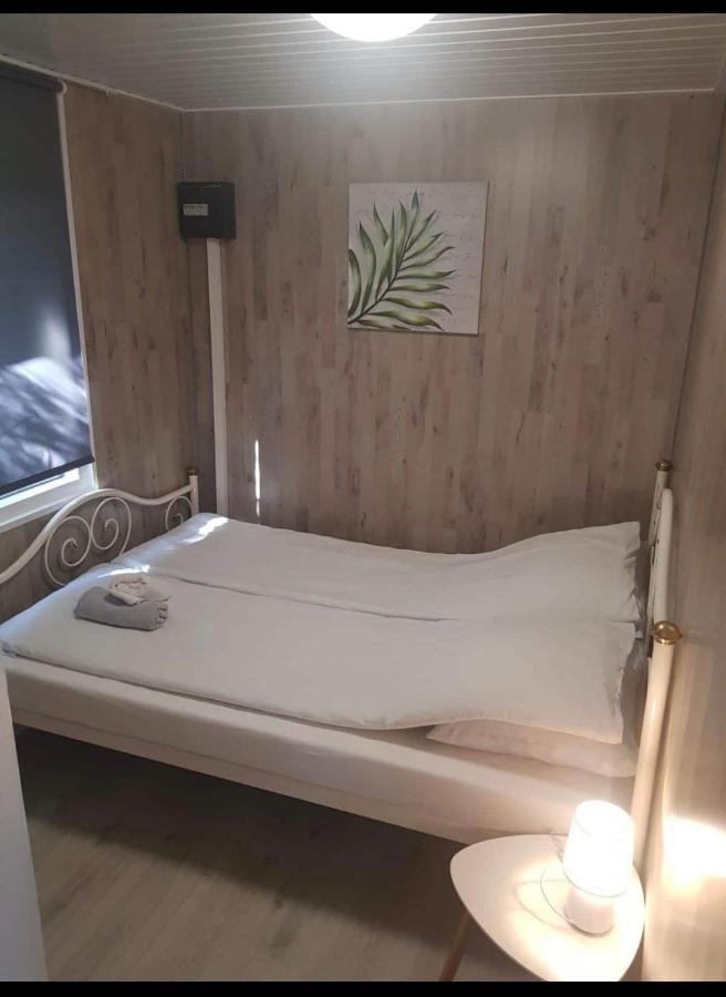 Cozy Chalet In Opmeer Near Amsterdam And Beach Zewnętrze zdjęcie